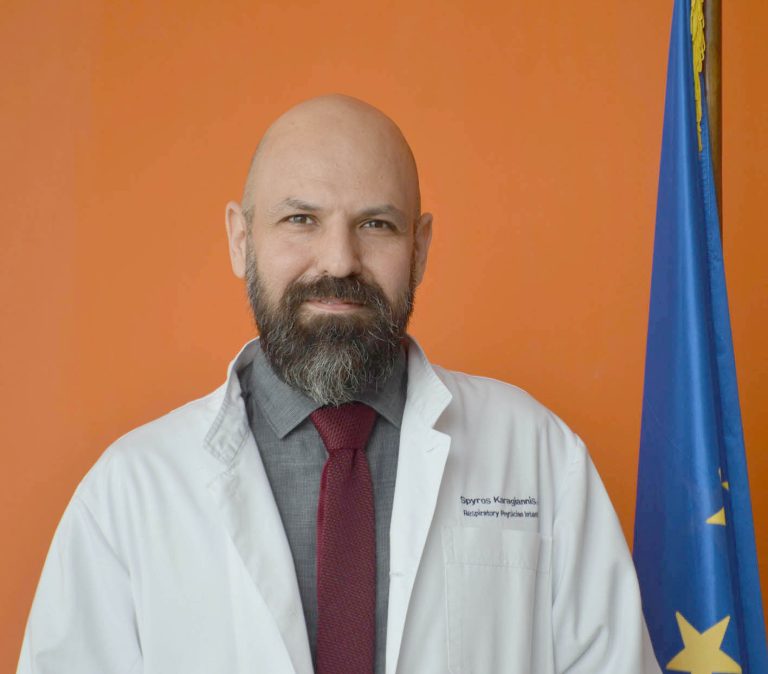 Σπύρος 768x674