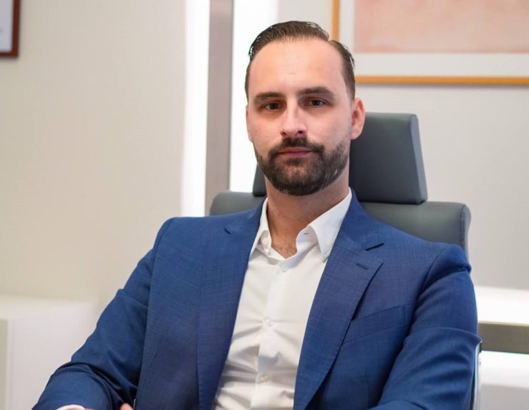 IMG 2084 Custom 1 768x596