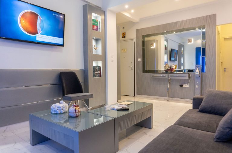 ophthalmiatros konstantinos mosialos ilisia athens17 768x507